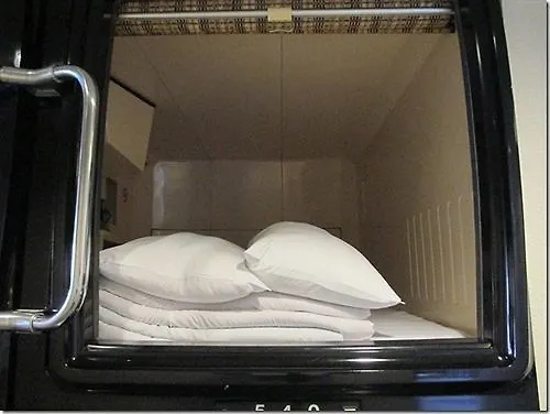Tokyo Kiba Hotel 0*,