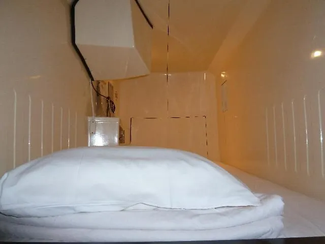 Tokyo Kiba Hotel 0*,